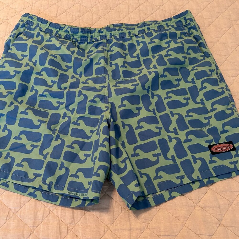 Men's Vineyard Vines Swim Trunks Size L